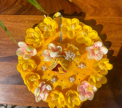 Yellow Flowers Laddu Gopal Poshak with Pagri